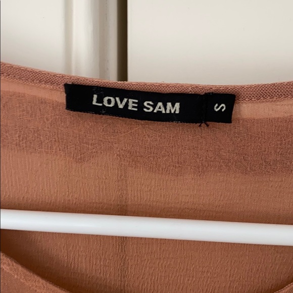 Pink blouse - Picture 5 of 5